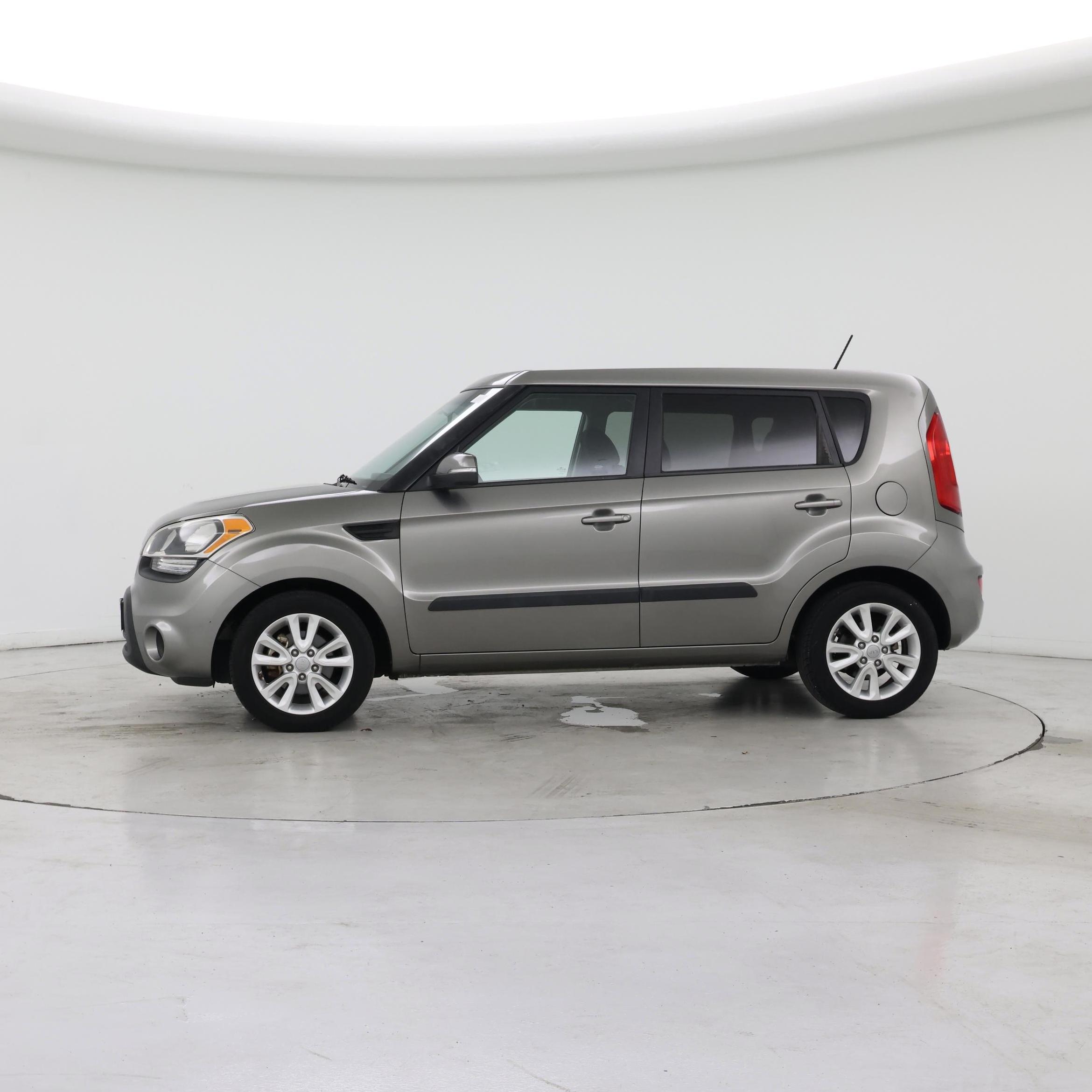 Thumbnail: 2013 Kia Soul - 3