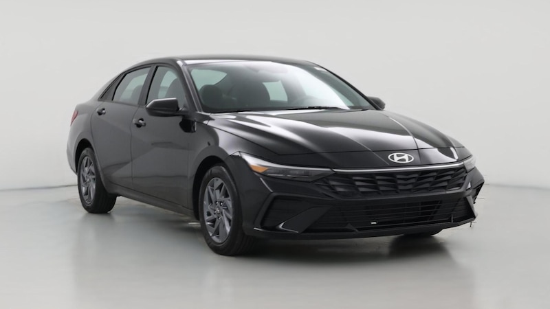 2024 Hyundai Elantra SEL Hero Image