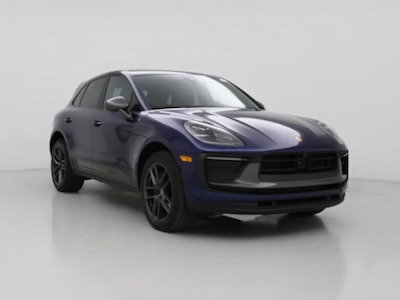 2023 Porsche Macan T -
                Lithia Springs, GA
