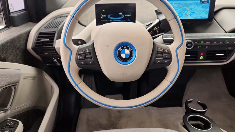 2015 BMW i3 Mega World 10