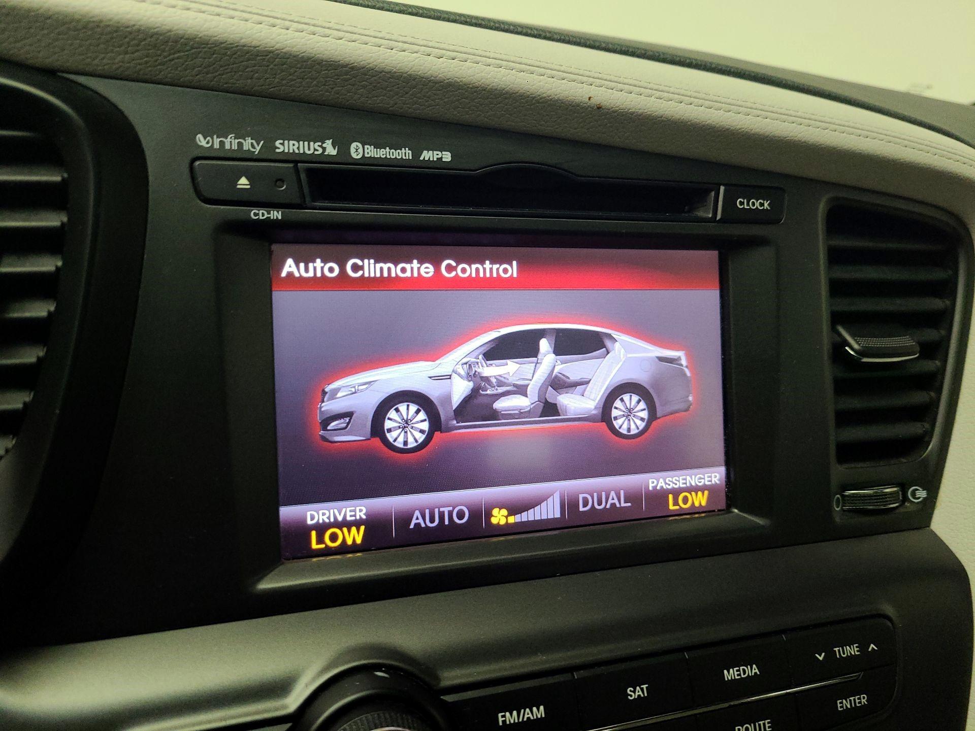 Thumbnail: 2013 Kia Optima - 16