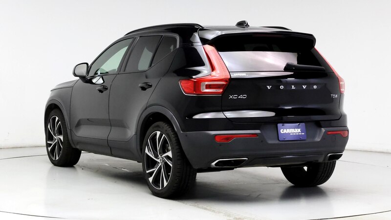 2019 Volvo XC40 T5 R-Design 2