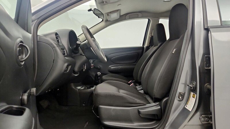 2016 Nissan Versa S Plus 11