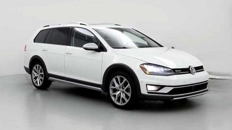 2017 Volkswagen Golf Alltrack SEL Hero Image