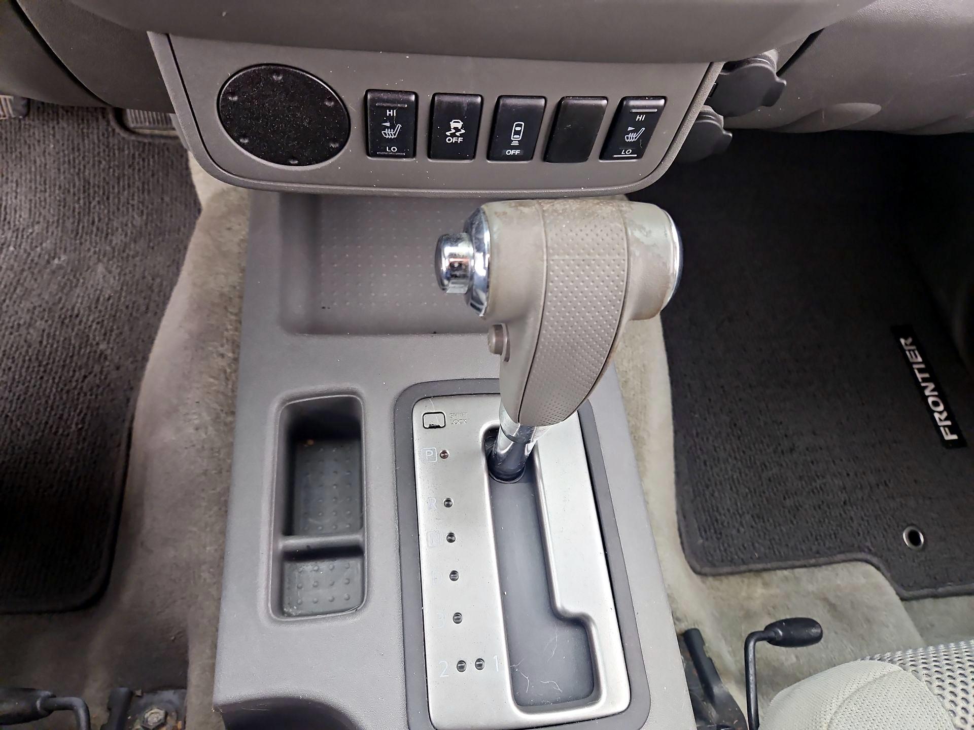 Thumbnail: 2014 Nissan Frontier - 17