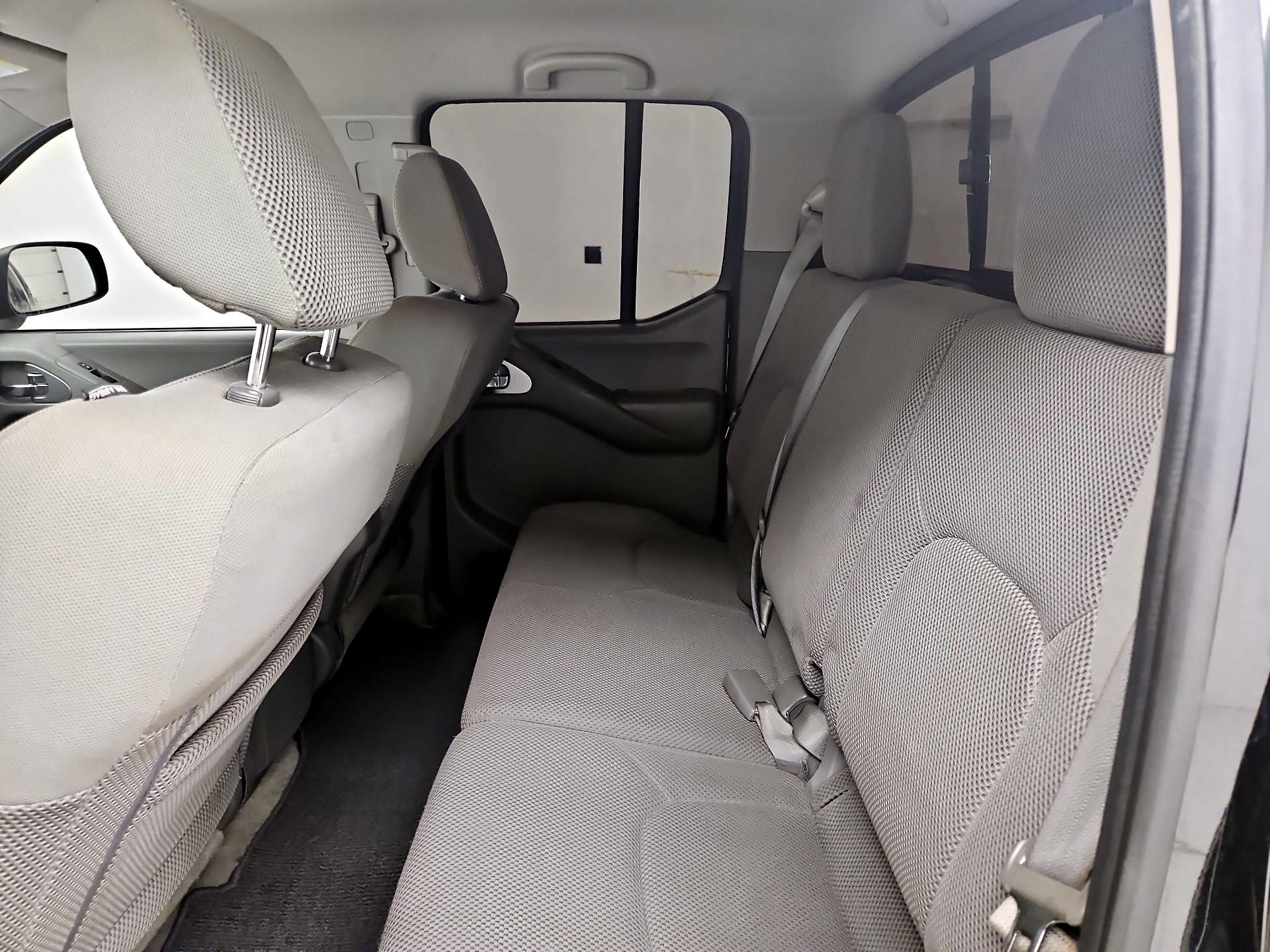 Thumbnail: 2014 Nissan Frontier - 19