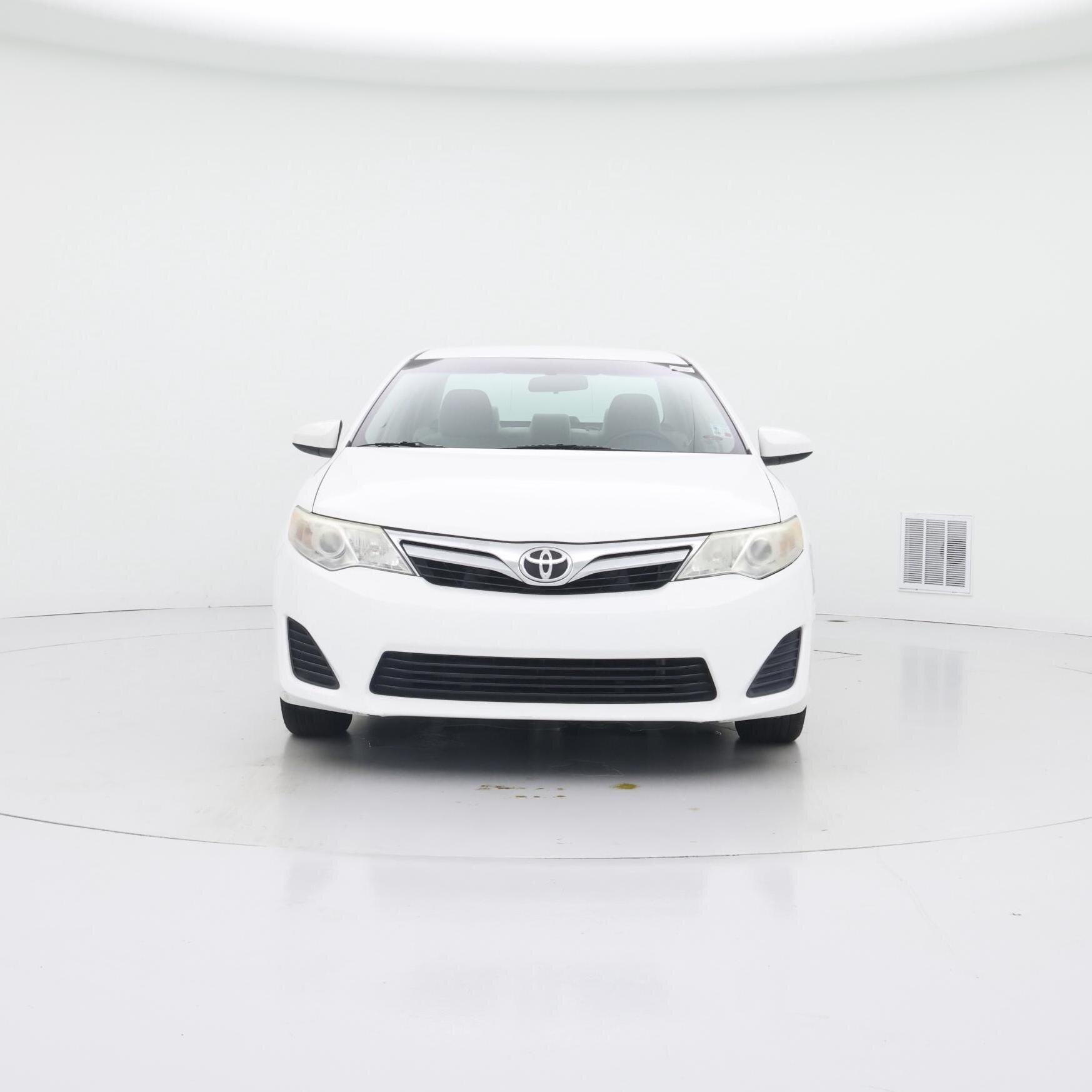 Thumbnail: 2014 Toyota Camry - 5