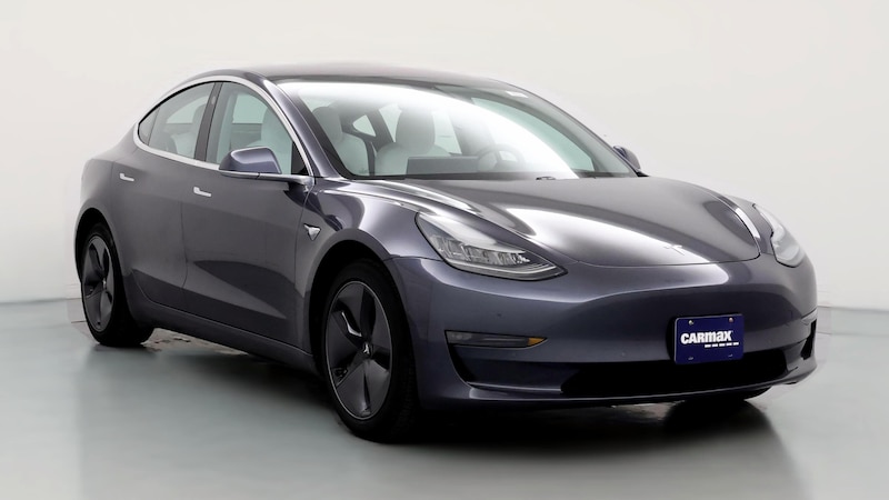 2018 Tesla Model 3 Mid Range Hero Image