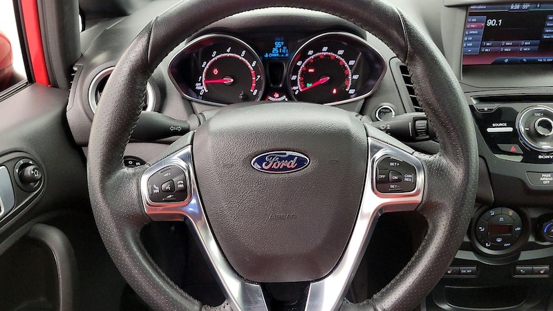 2015 Ford Fiesta ST 10