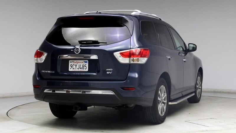 2015 Nissan Pathfinder SV 8