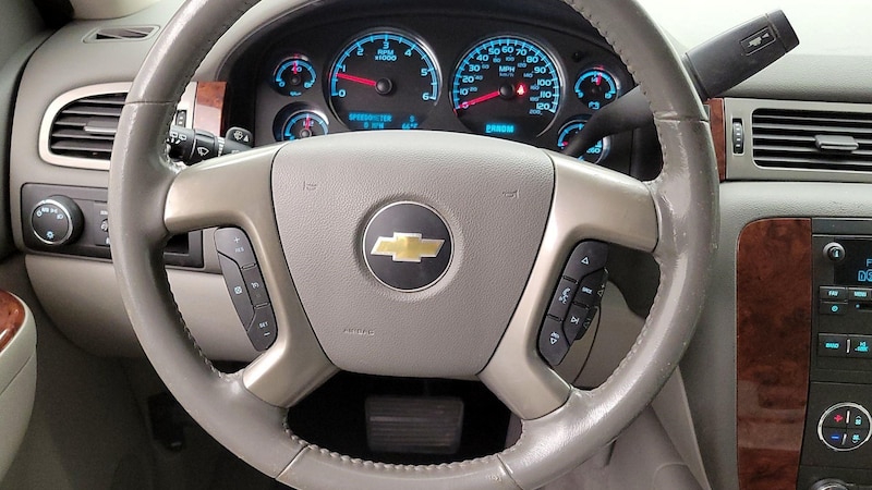 2014 Chevrolet Suburban 1500 LT 10