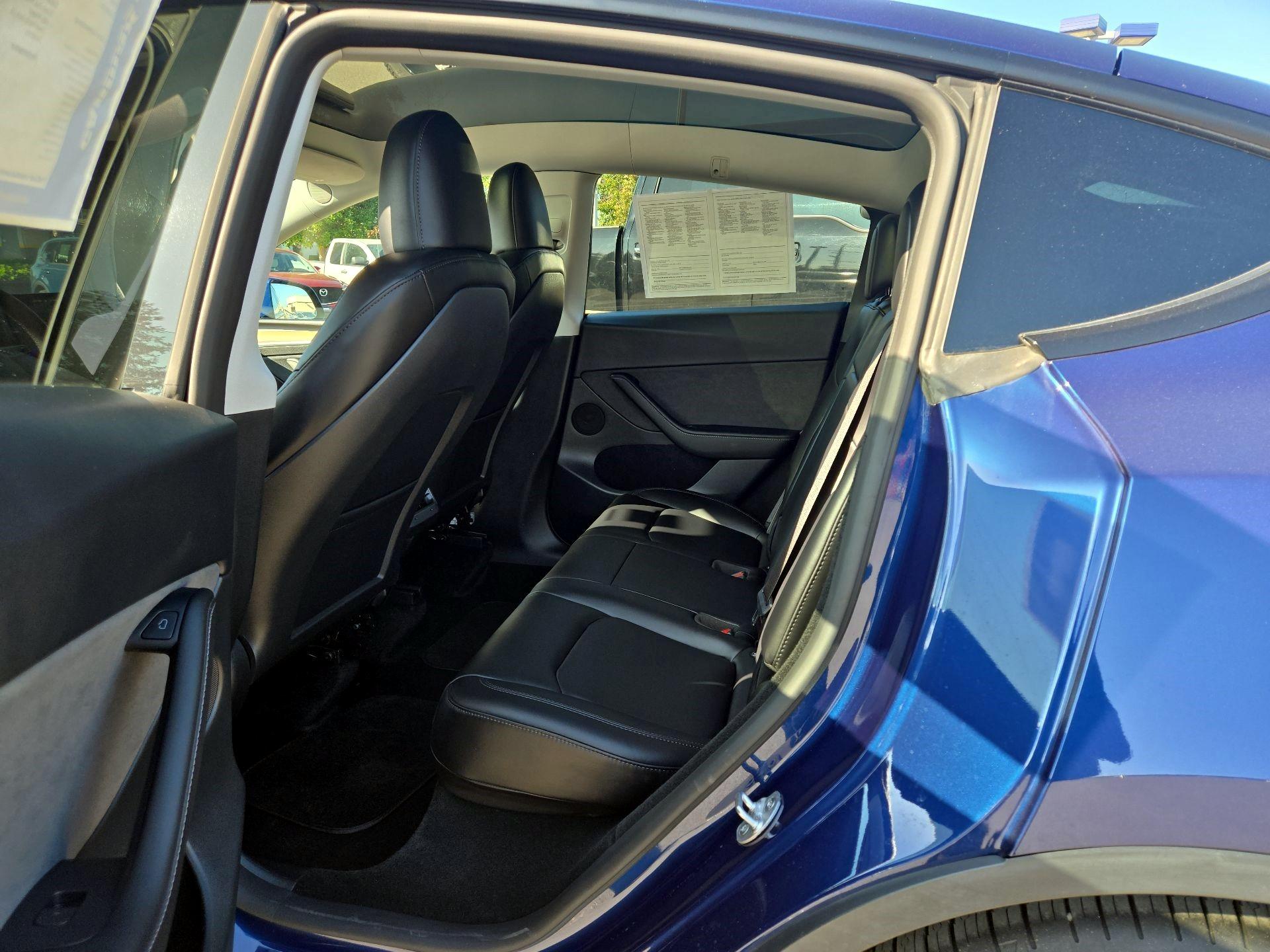 Thumbnail: 2023 Tesla Model Y - 17