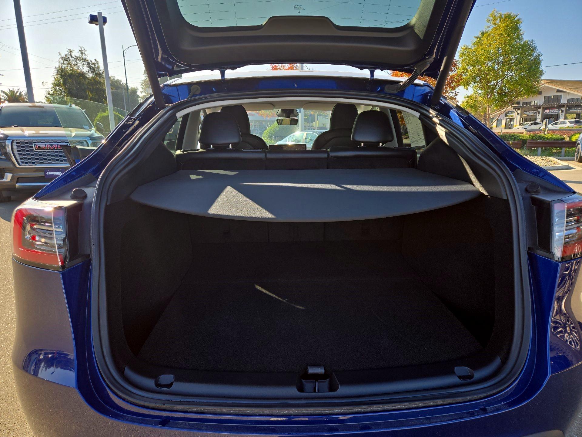 Thumbnail: 2023 Tesla Model Y - 18