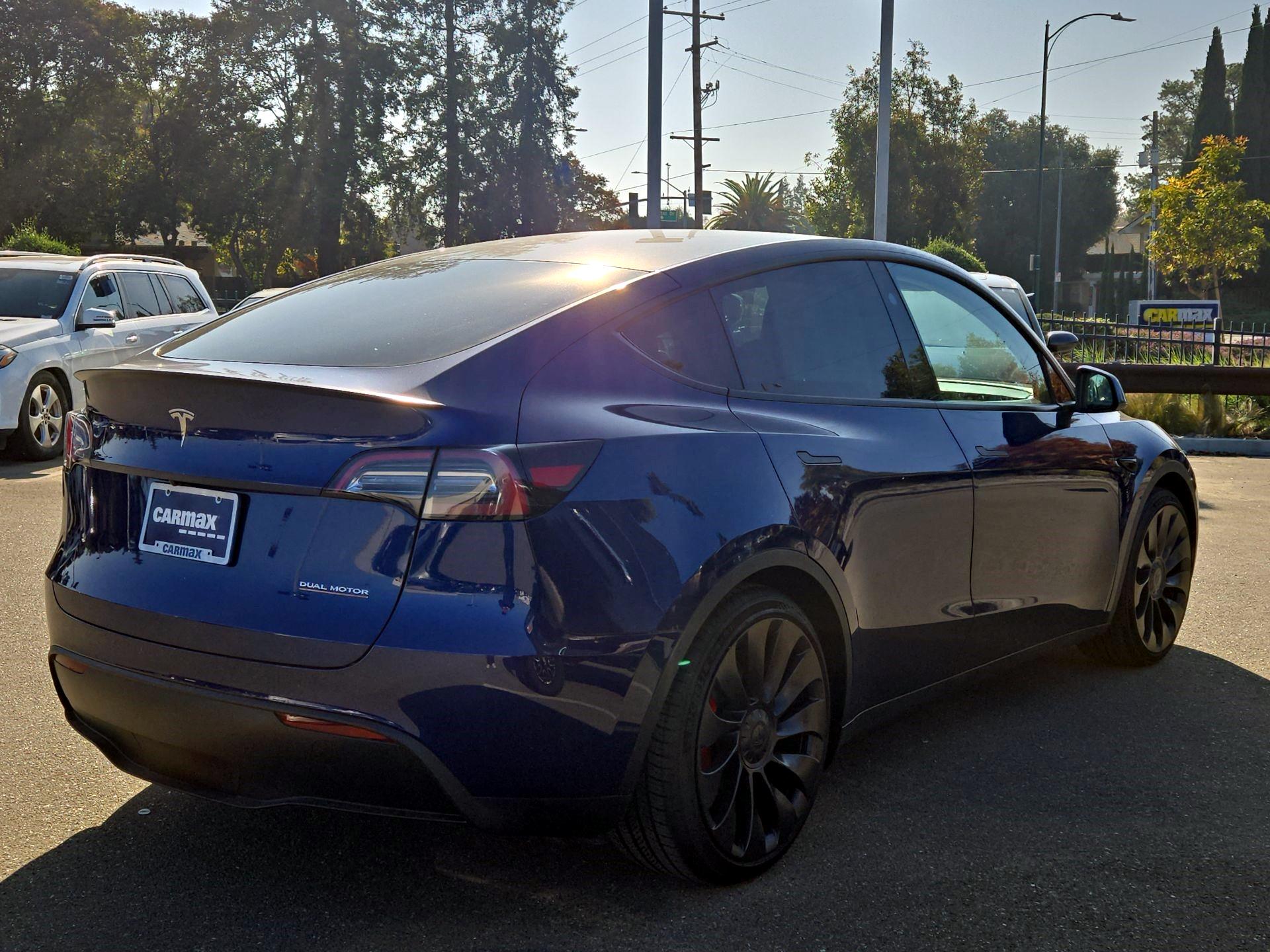 Thumbnail: 2023 Tesla Model Y - 5