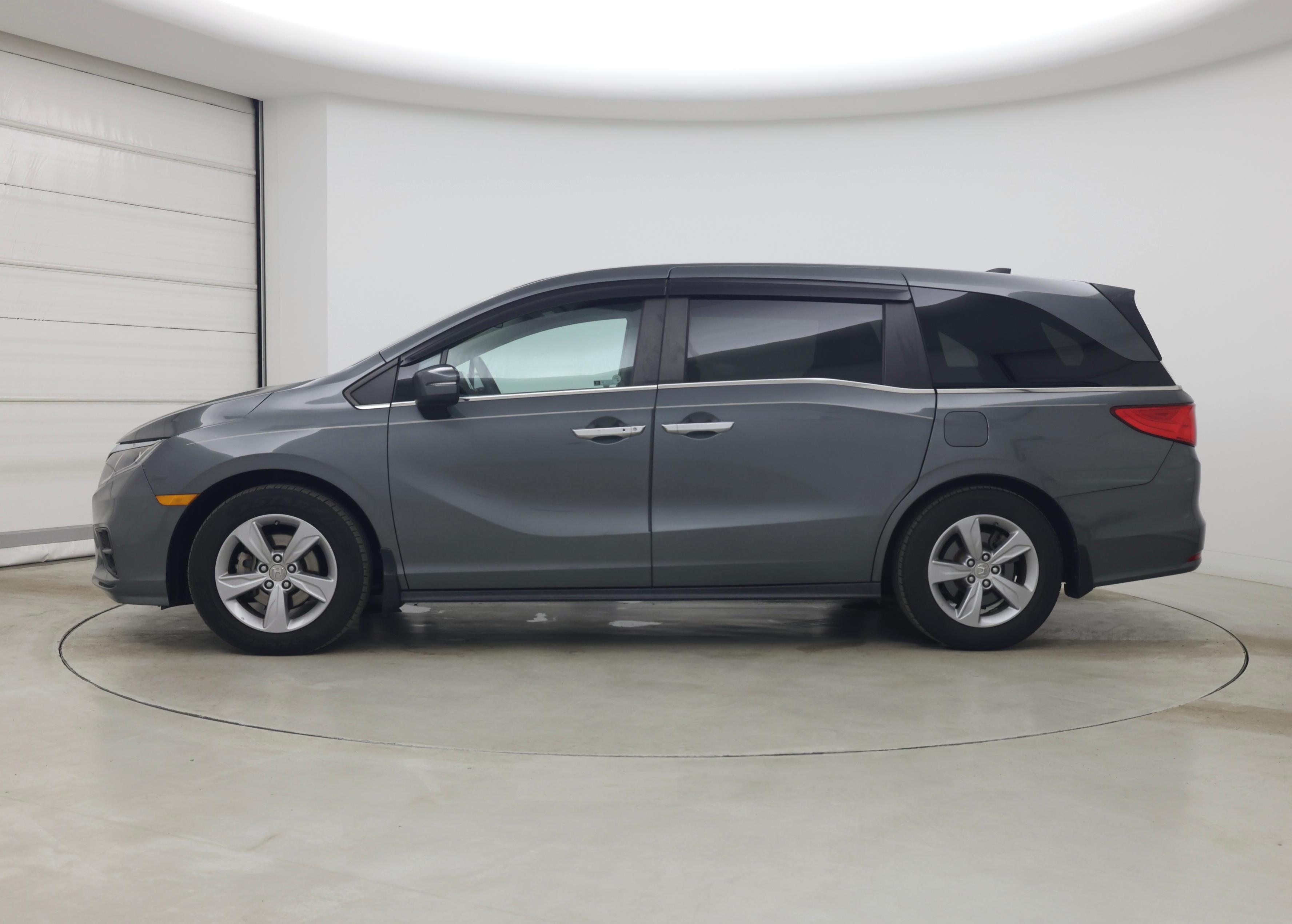 Thumbnail: 2018 Honda Odyssey - 3