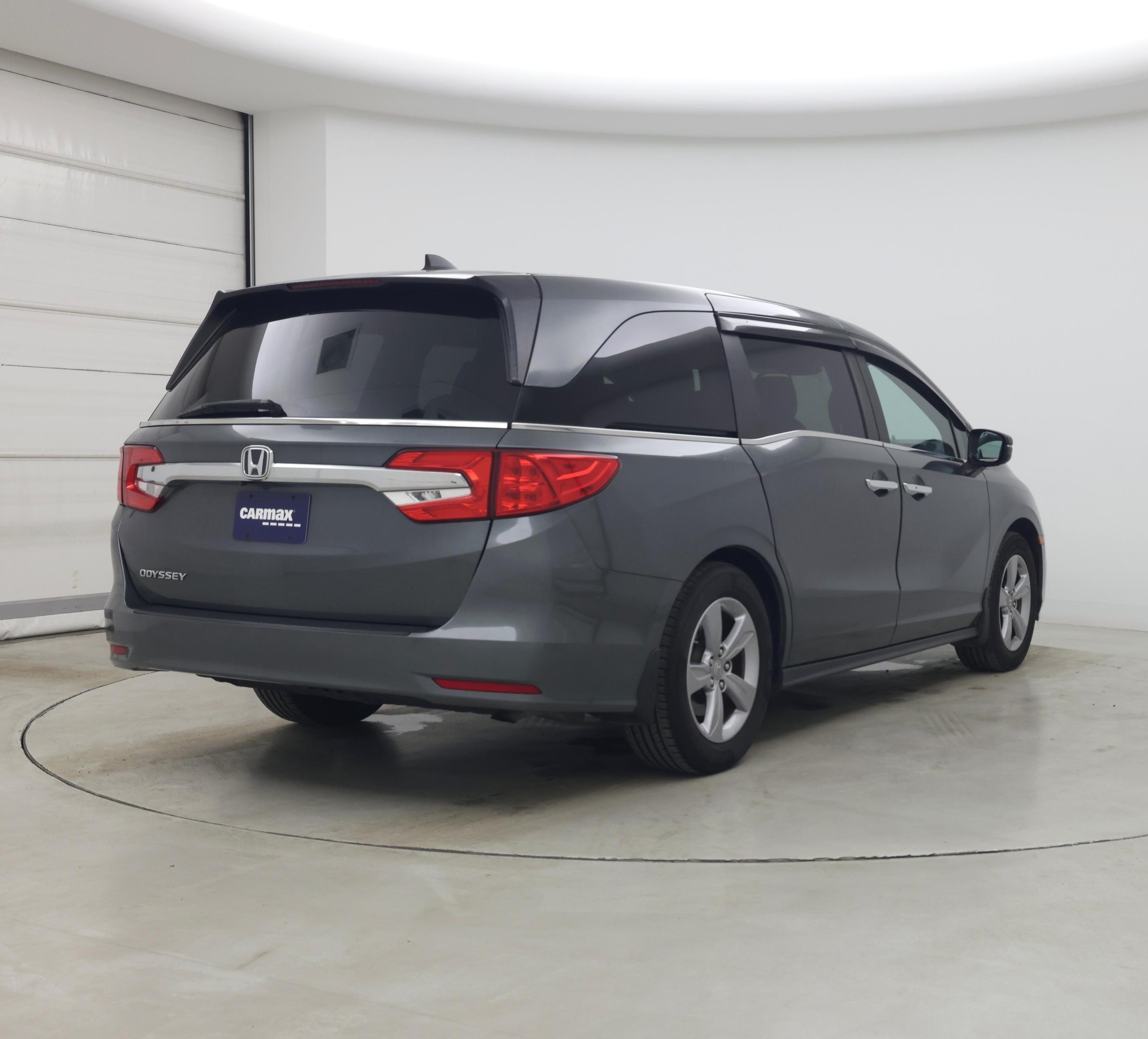 Thumbnail: 2018 Honda Odyssey - 8