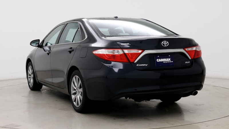 2016 Toyota Camry XLE 2