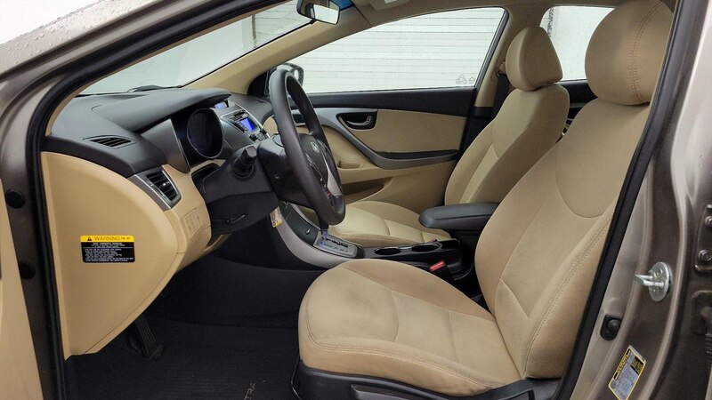 2013 Hyundai Elantra GLS 11