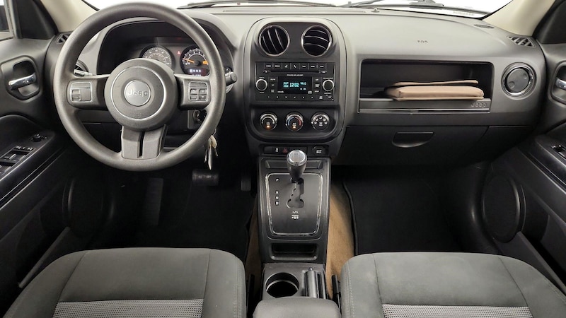 2016 Jeep Patriot Sport 9