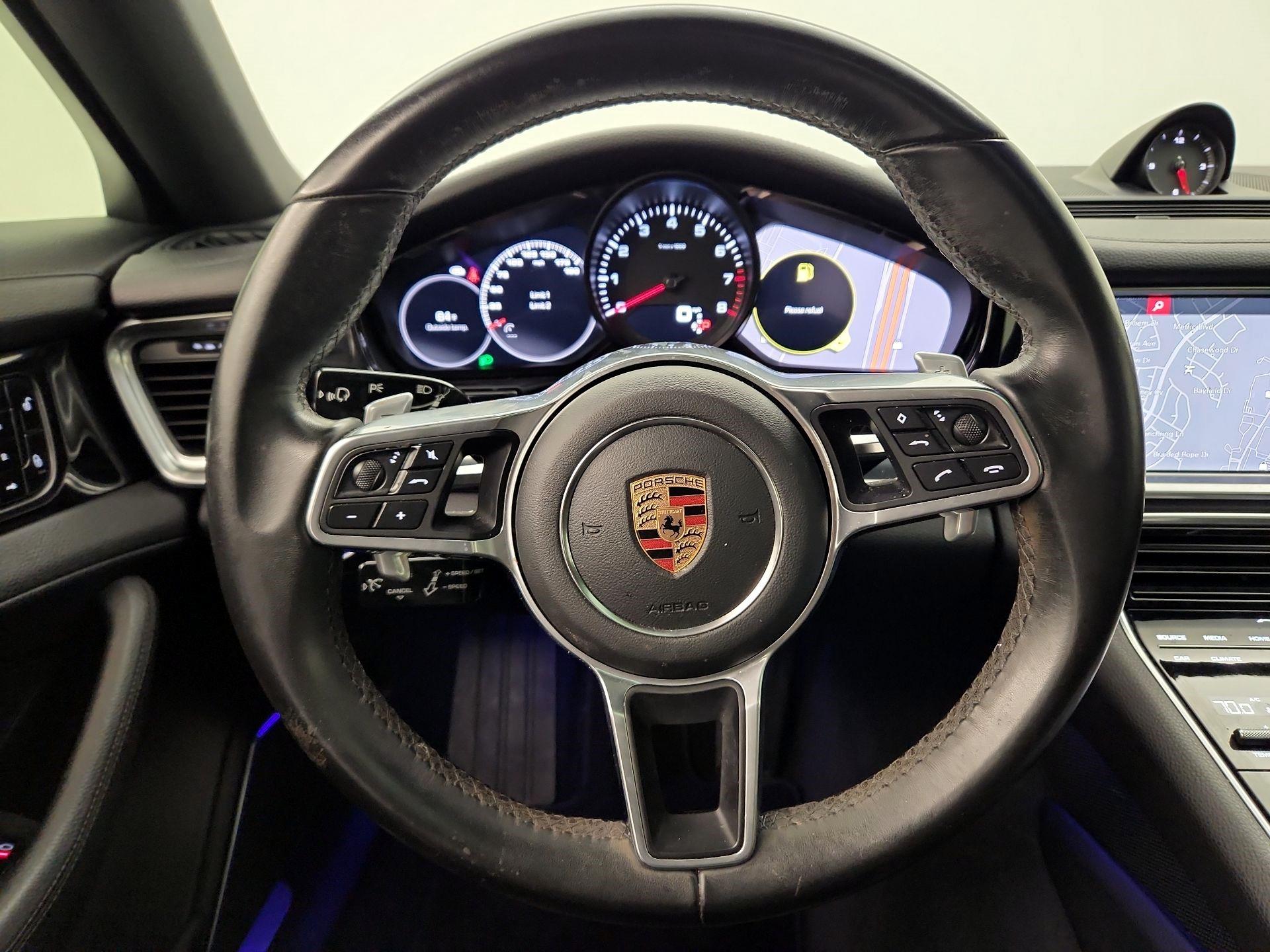 Thumbnail: 2018 Porsche Panamera - 10