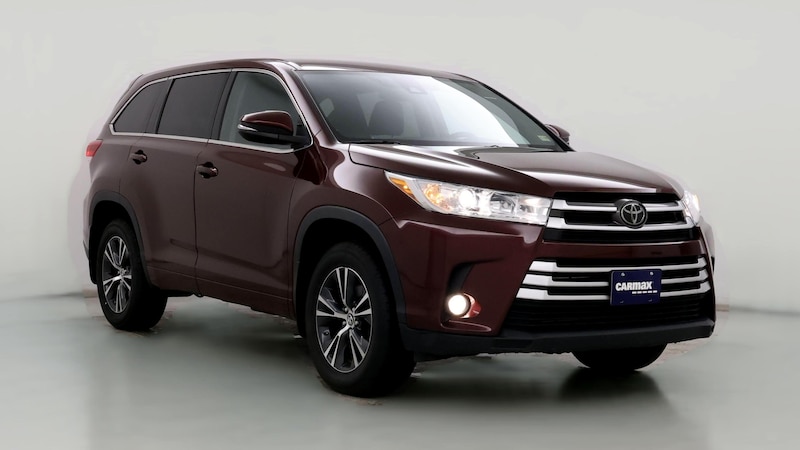 2018 Toyota Highlander Plus Hero Image