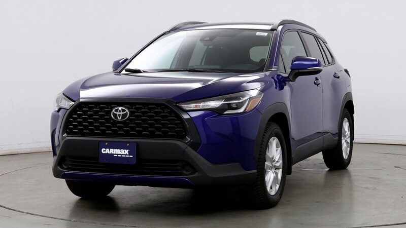 2022 Toyota Corolla Cross LE 4