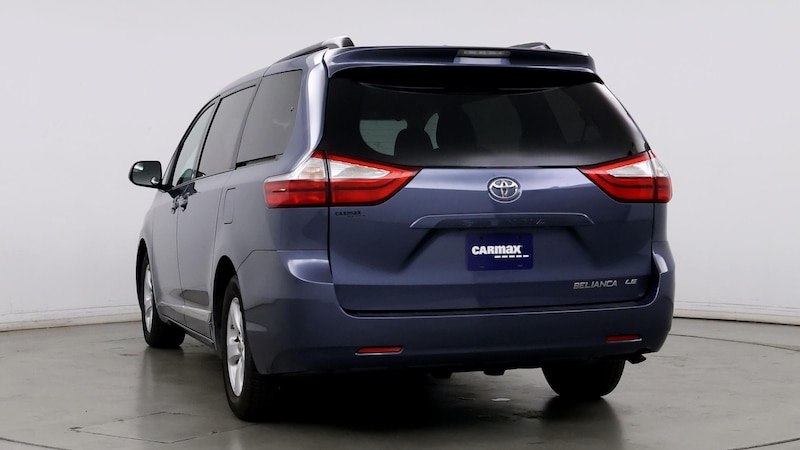 2017 Toyota Sienna LE 6