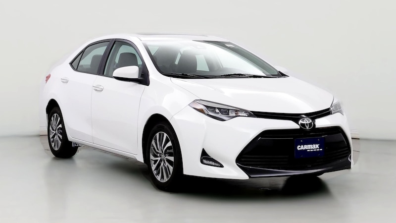 2017 Toyota Corolla XLE Hero Image