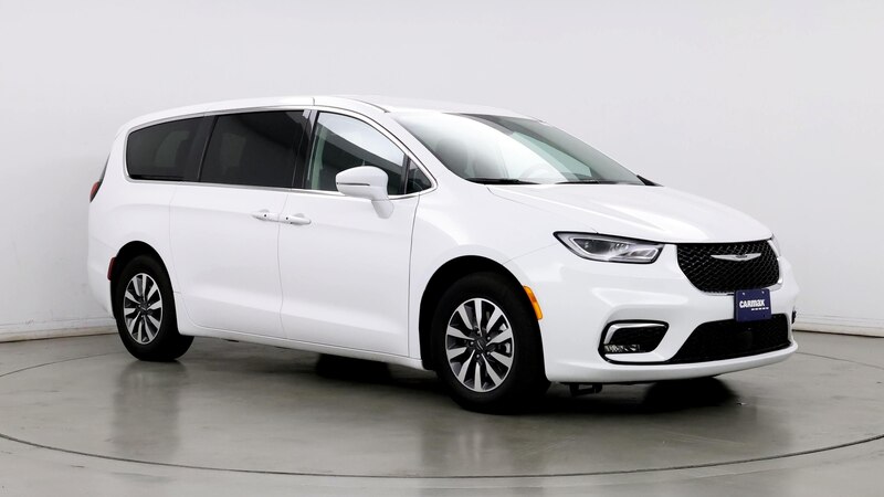 2022 Chrysler Pacifica Hybrid Touring L 5