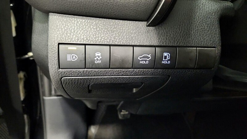 2023 Toyota Camry LE 13