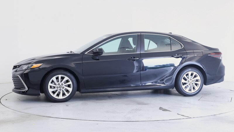 2023 Toyota Camry LE 4