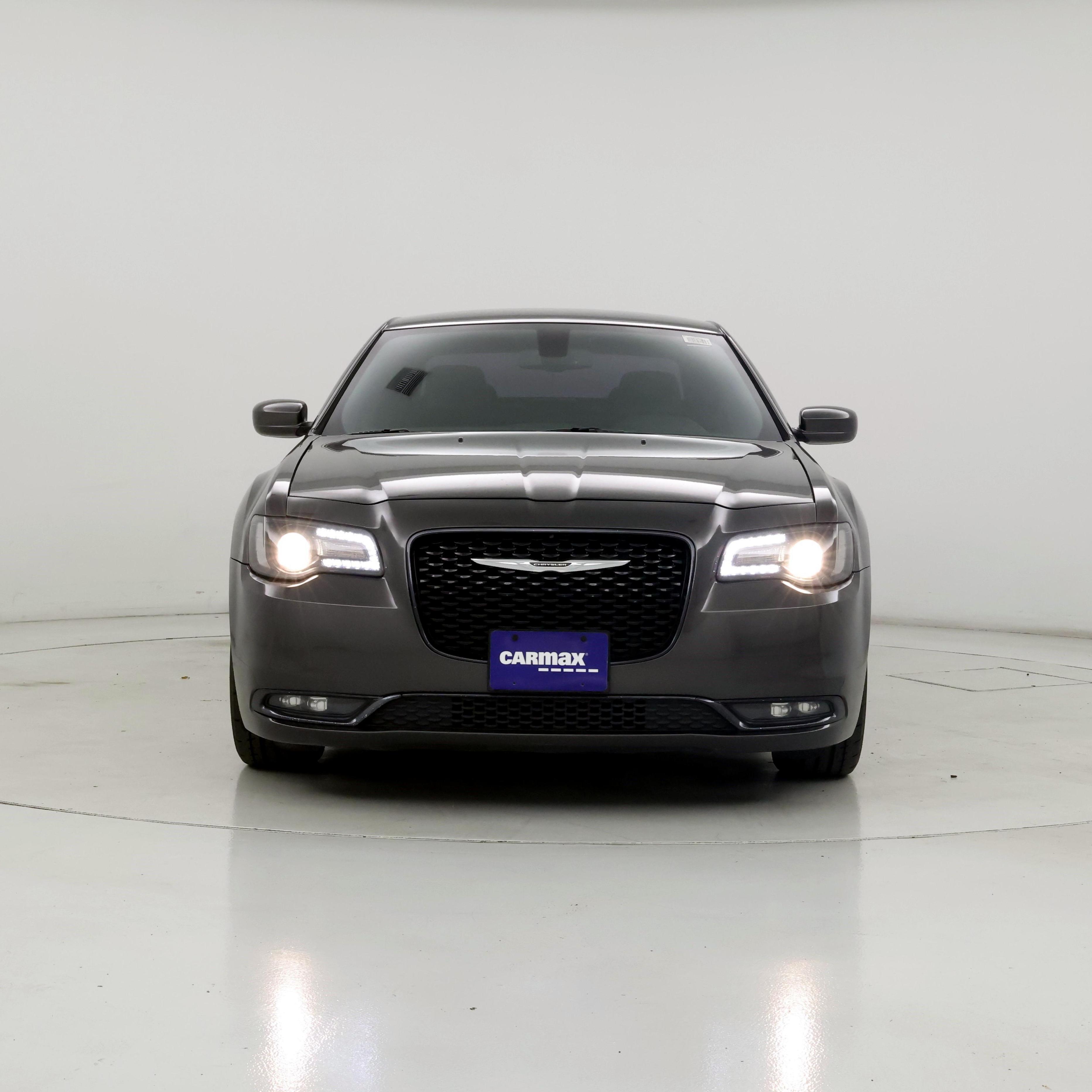 Thumbnail: 2017 Chrysler 300 - 5