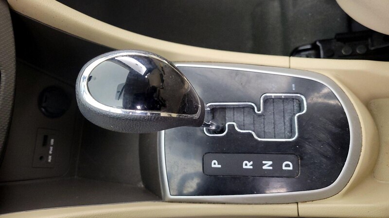 2012 Hyundai Accent GLS 16