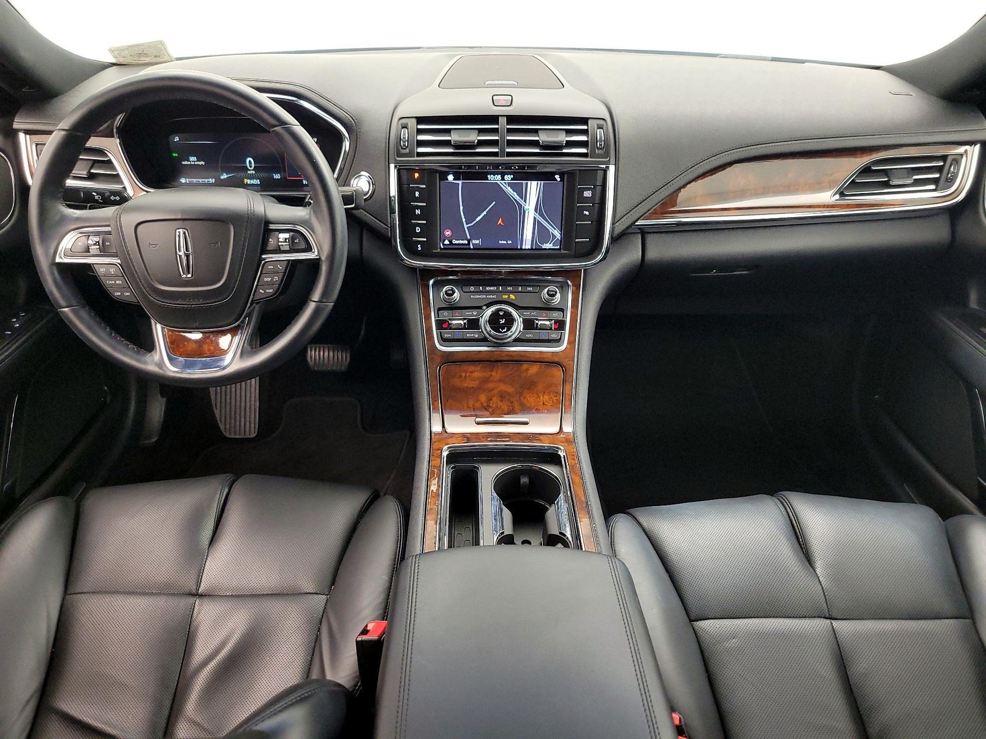 Thumbnail: 2017 Lincoln Continental - 9