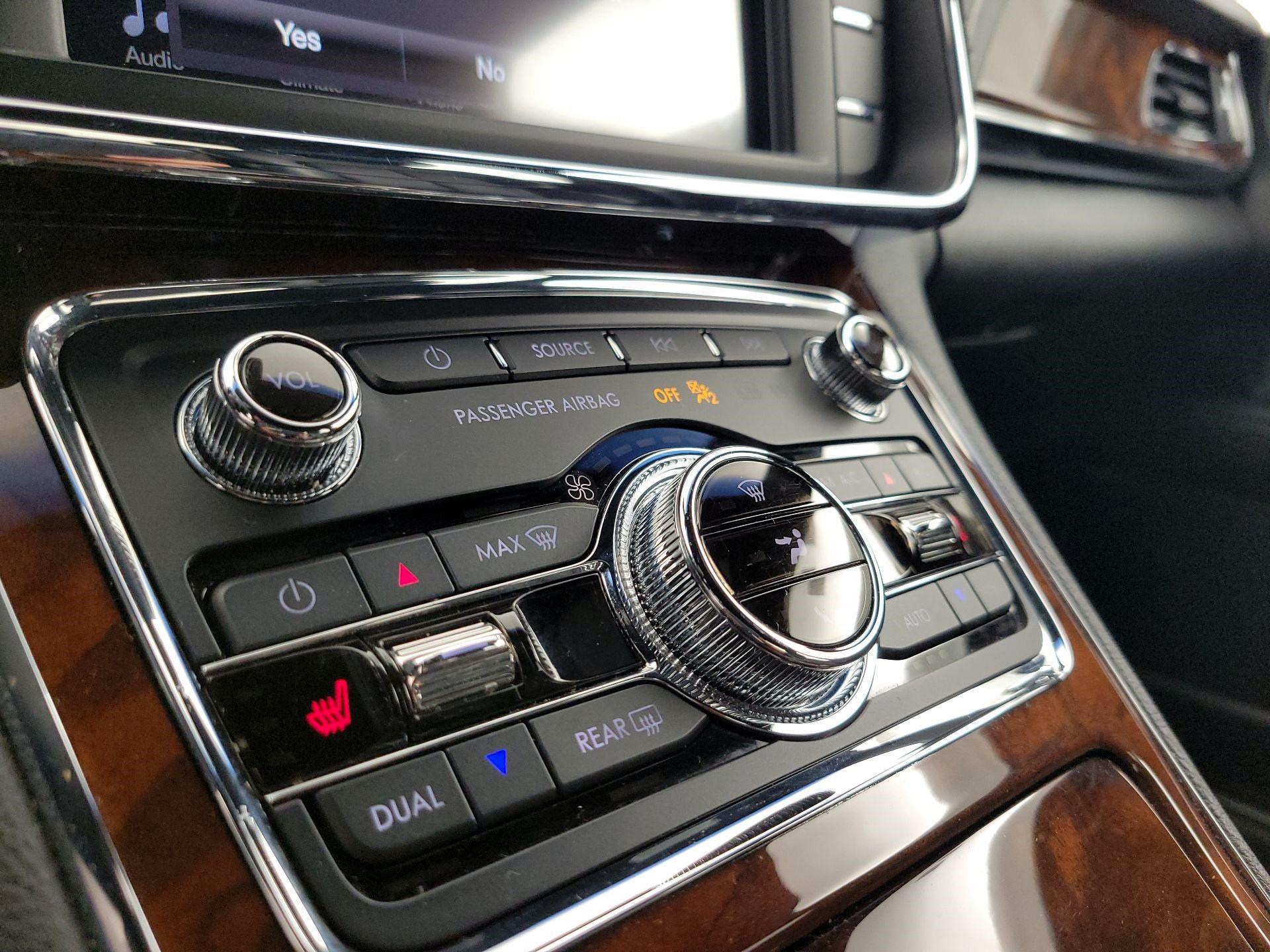Thumbnail: 2017 Lincoln Continental - 17