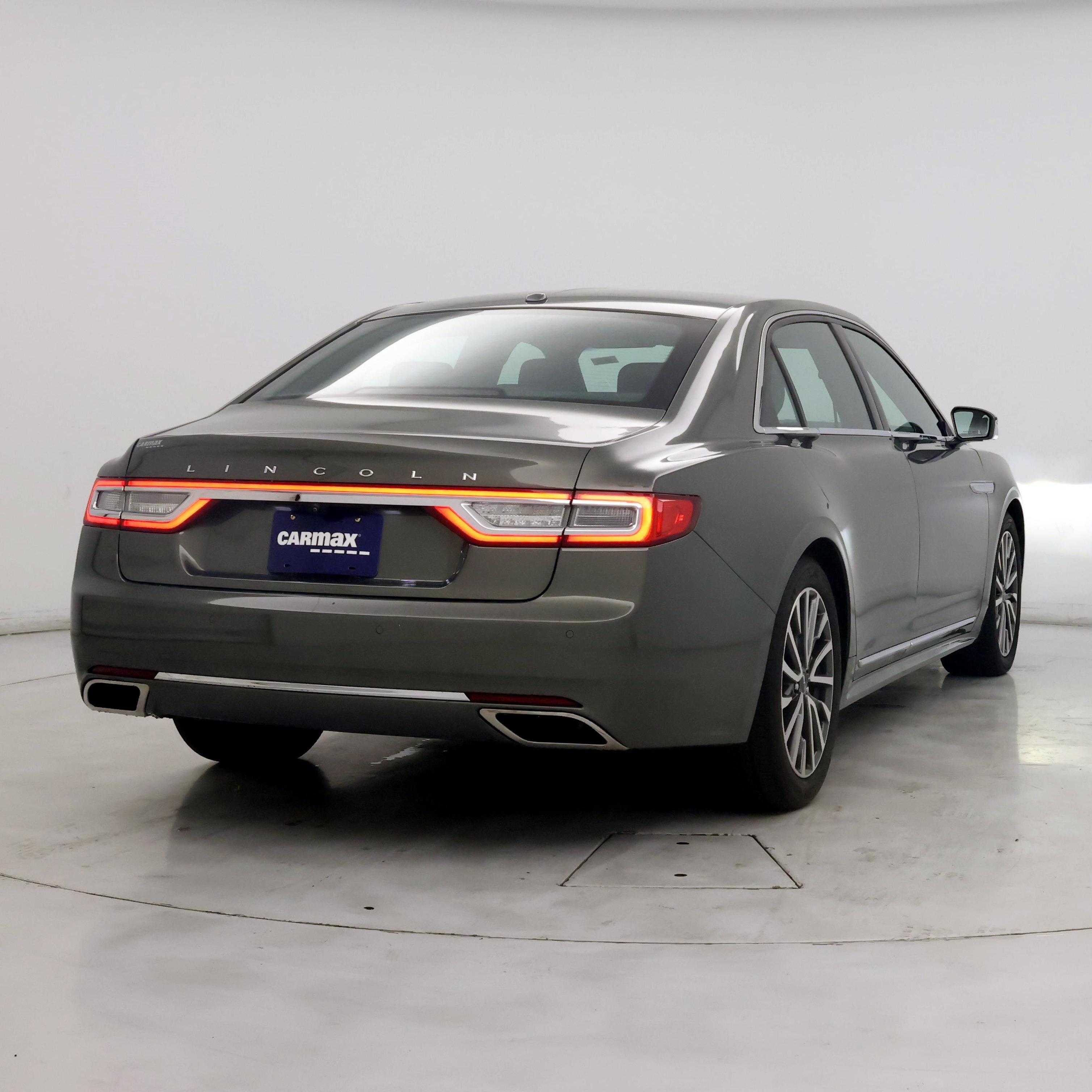 Thumbnail: 2017 Lincoln Continental - 8