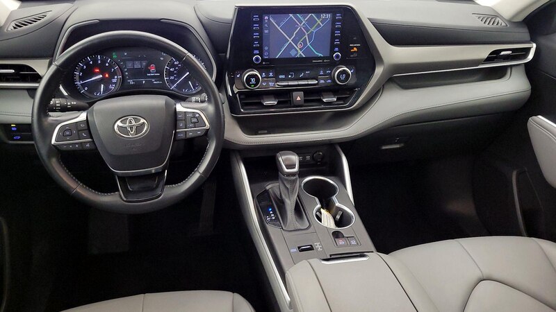 2021 Toyota Highlander XLE 9