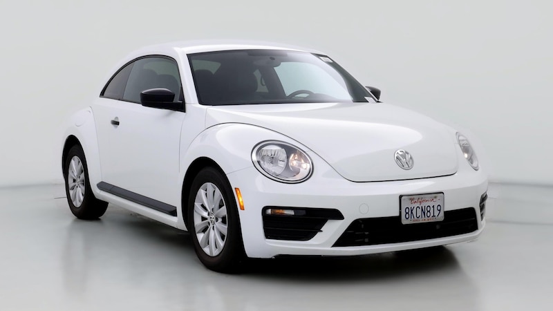 2017 Volkswagen Beetle Classic Hero Image