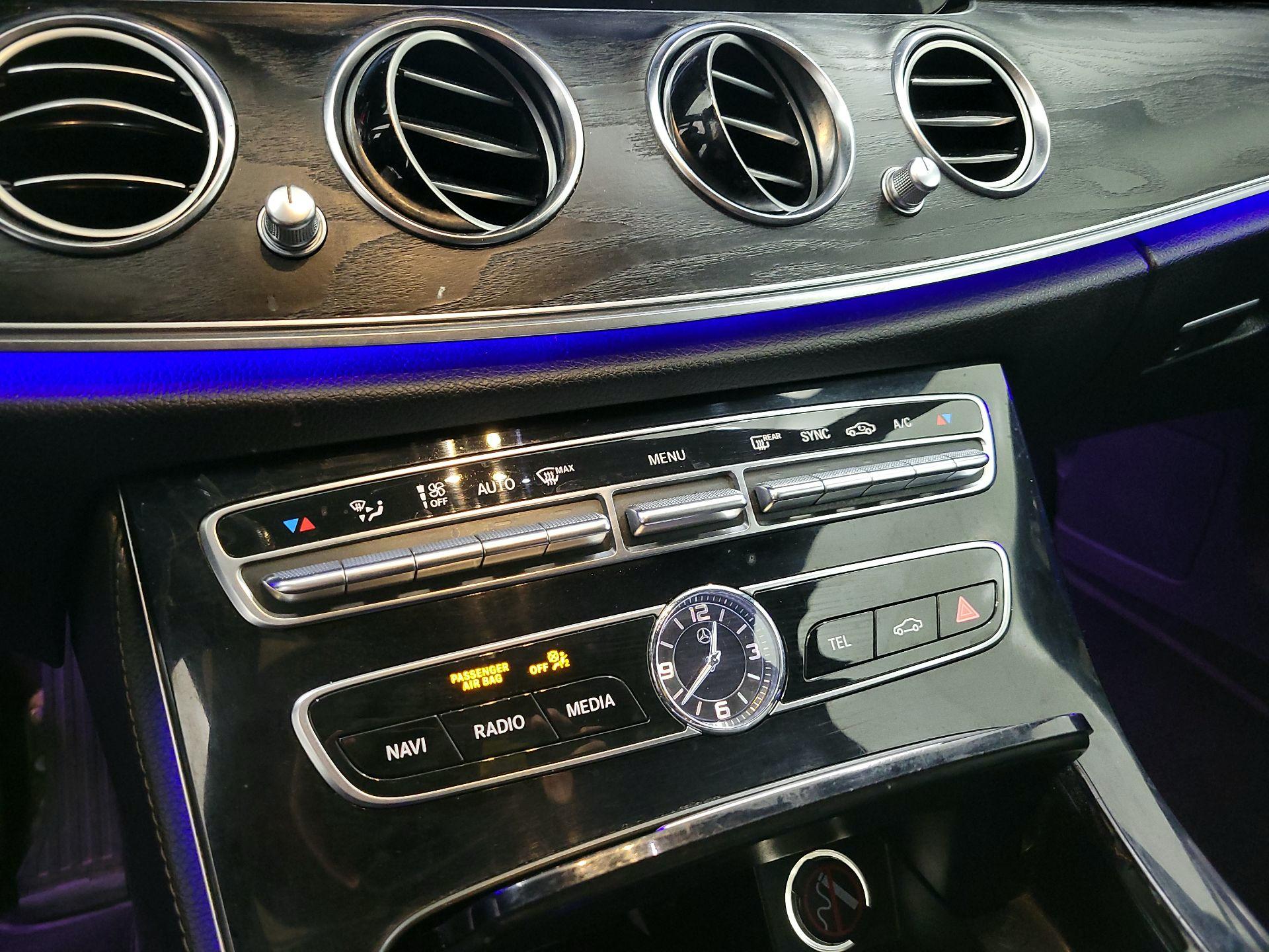 Thumbnail: 2017 Mercedes-Benz E-Class - 15