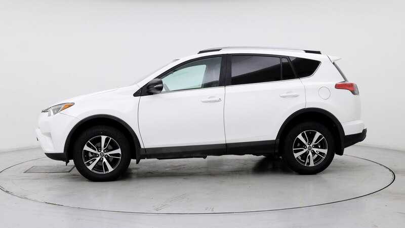 2018 Toyota RAV4 XLE 3