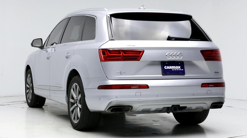 2019 Audi Q7 Premium Plus 2