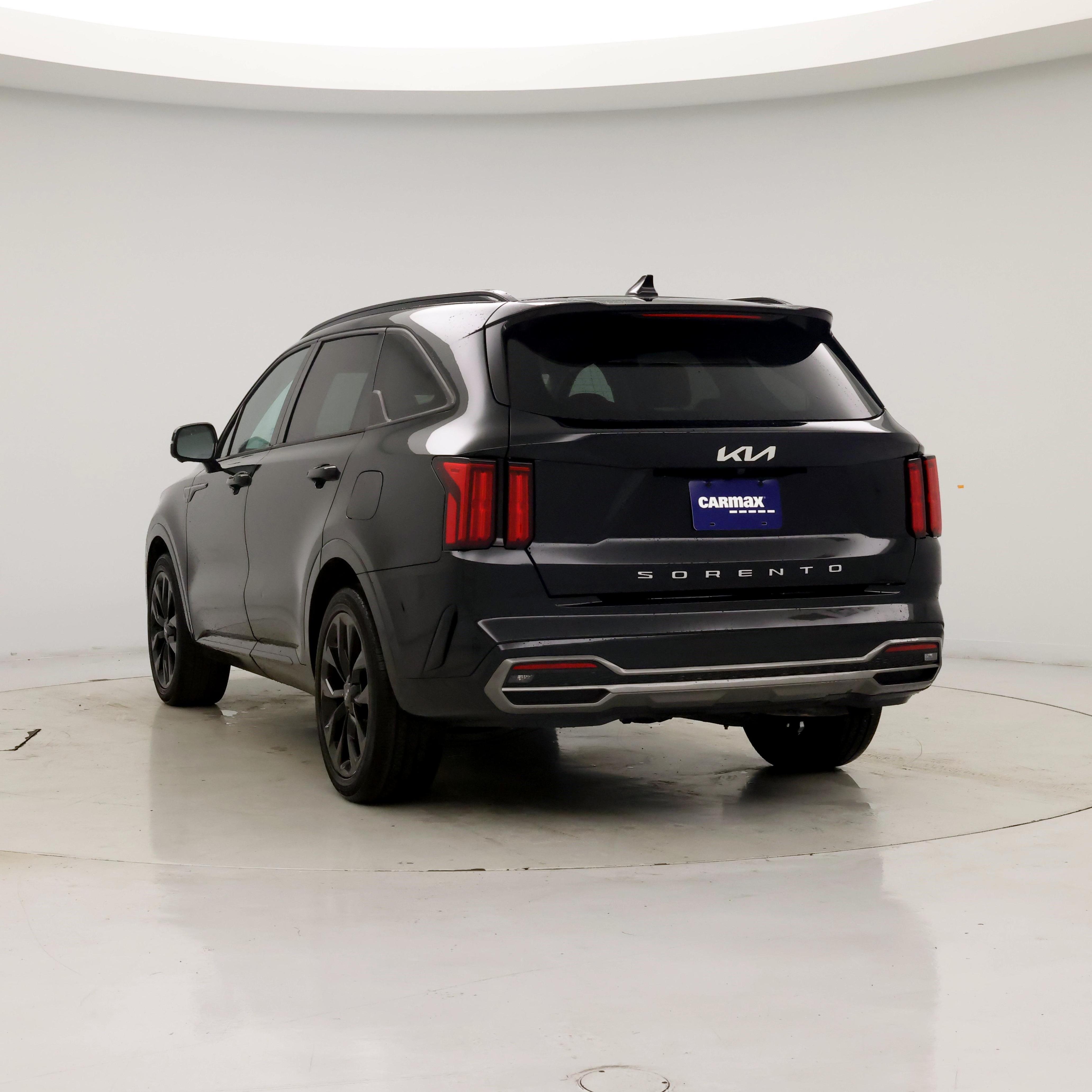 Thumbnail: 2022 Kia Sorento - 2