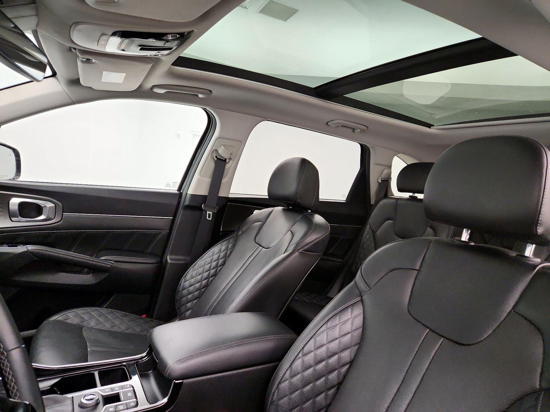 Thumbnail: 2022 Kia Sorento - 20