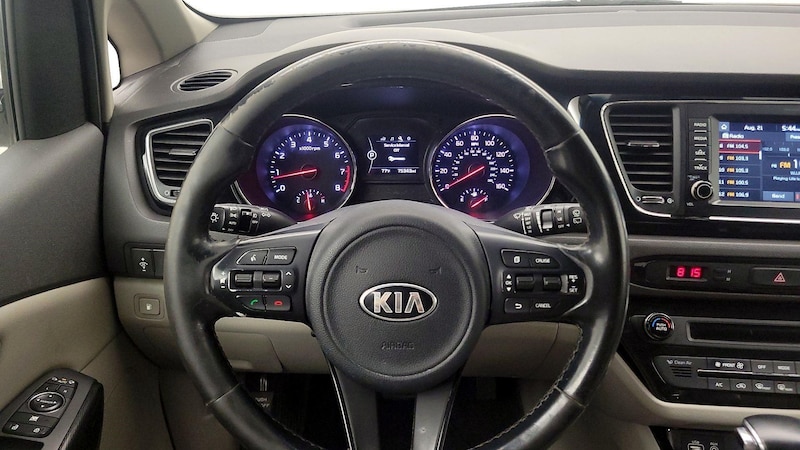 2017 Kia Sedona EX 10