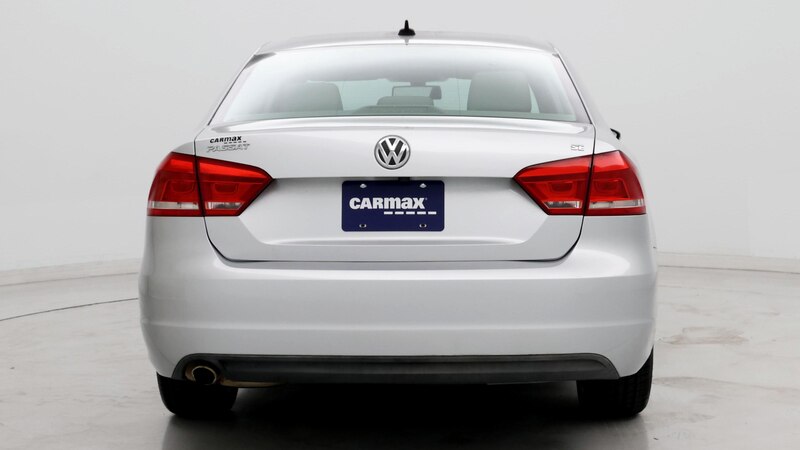 2014 Volkswagen Passat SE 6