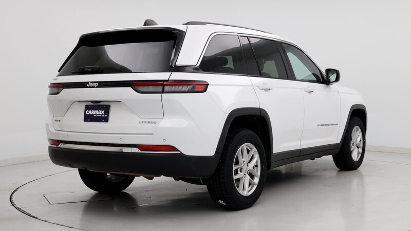 2023 Jeep Grand Cherokee Laredo 8