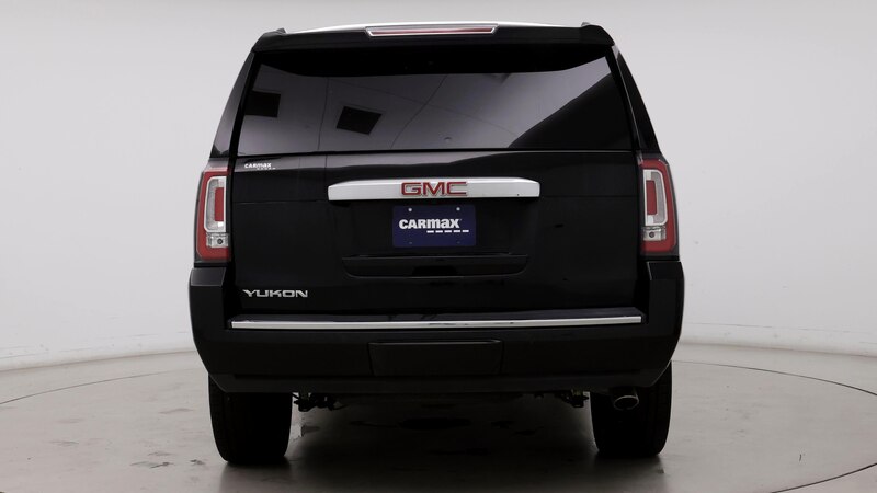 2017 GMC Yukon Denali 6