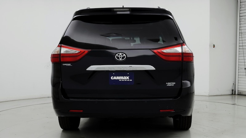 2017 Toyota Sienna Limited 6