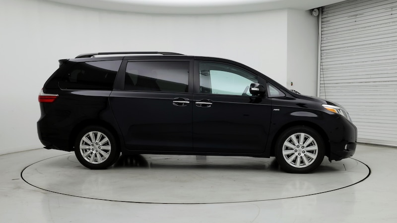 2017 Toyota Sienna Limited 7