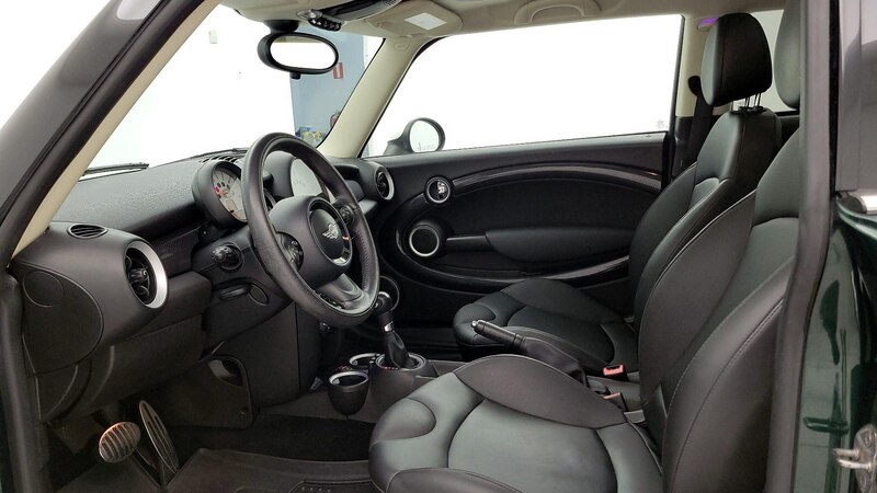 2013 MINI Cooper S 11